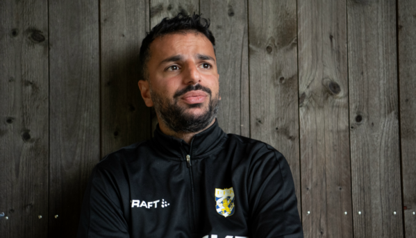 IFK Göteborg entledigar Poya Asbaghi