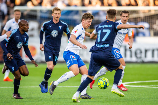Två tidiga mål blev matchens enda fullträffar