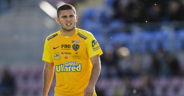 Sylisufaj tremålsskytt i Hallandsderbyt