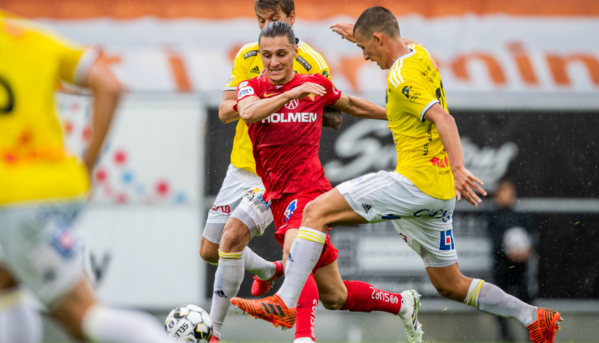 Oavgjort efter vändning och sena mål