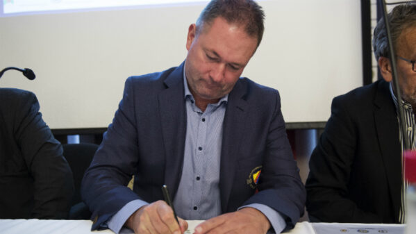 Henrik Berggren stannar i Djurgårdens IF