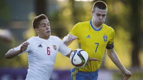 Östersund värvar dubbelt från England