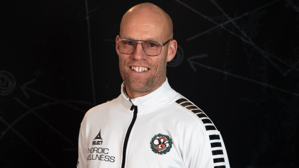 Joel Cedergren tar över i ÖSK