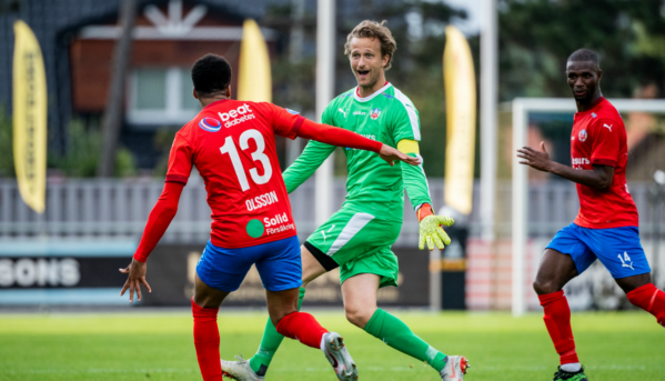 Lindegaard fixade poäng till HIF