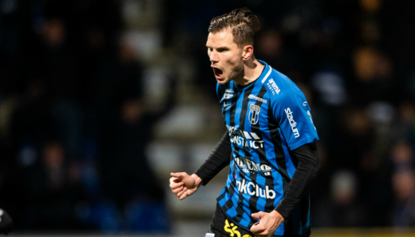 Åhman Persson ställer skorna på hyllan