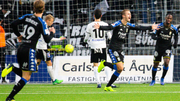 VIDEO: 17-årige Nygren hjälte för Blåvitt