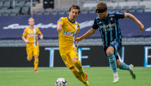 Sent mål ordnade kryss för Blåvitt