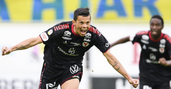 Romario och Johansson sköt KFF till tre poäng