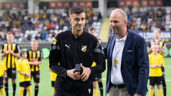 Vinstpengar till Häcken och Djurgårdens samhällsengagemang