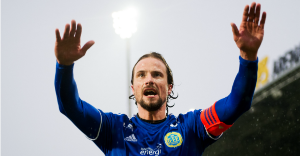 Hallenius lämnar GIF Sundsvall