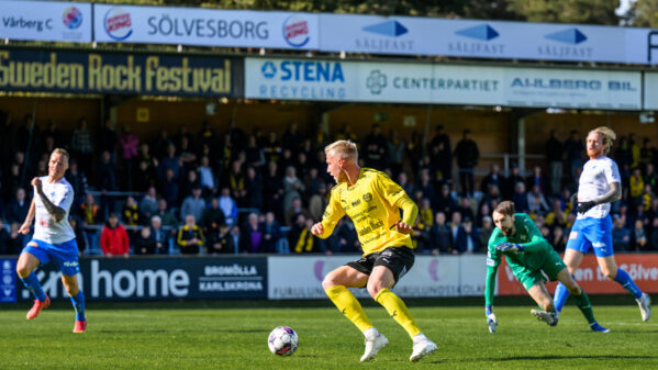 Mjällby räddade sen pinne mot Värnamo