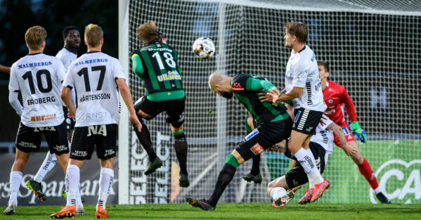 Sena segrar för Varberg och AIK