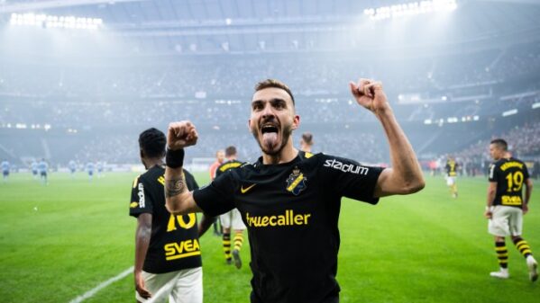 Pittas tvåmålsskytt när AIK derbyvann