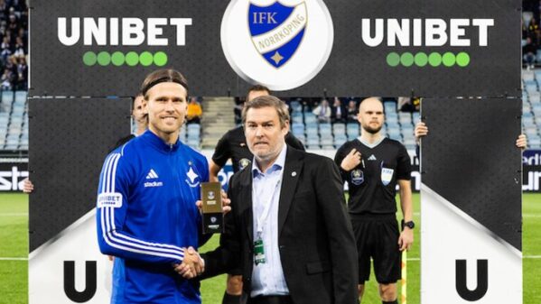 Augustis vinstpengar till samhällsengagemang